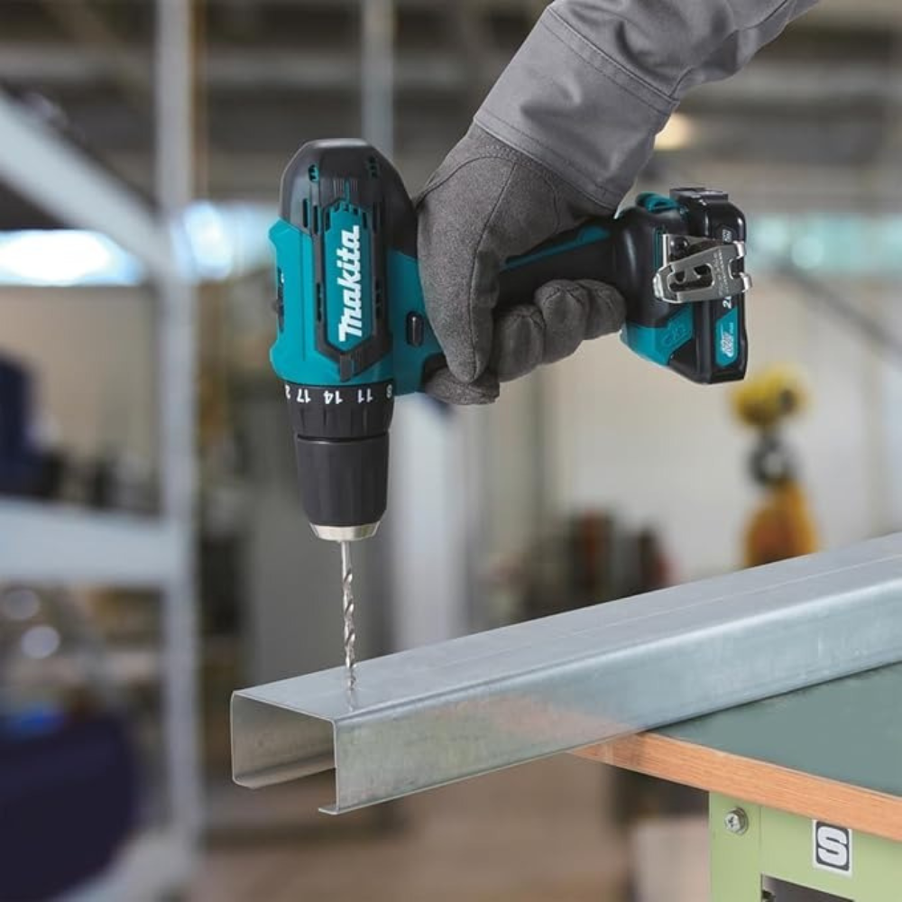 Trapano Avvitatore Professionale 48V - Kit Completo con 2 Batterie + 45 Accessori | Prestazioni Elevate e Qualità Garantita